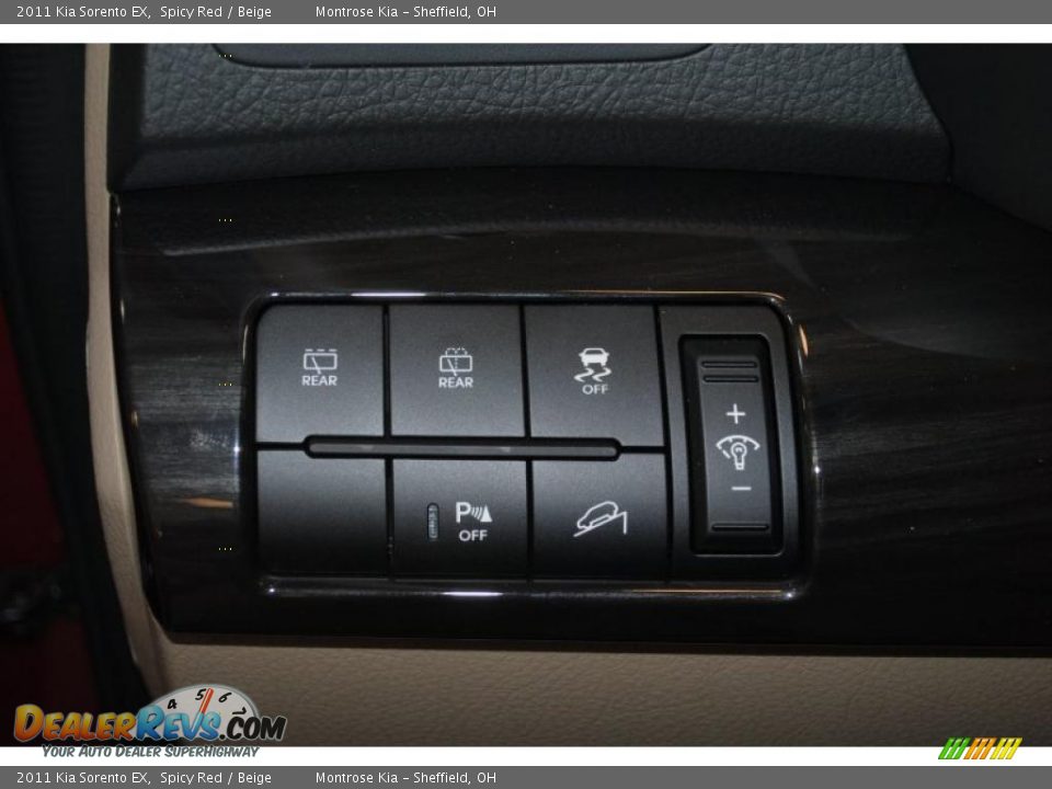 2011 Kia Sorento EX Spicy Red / Beige Photo #31