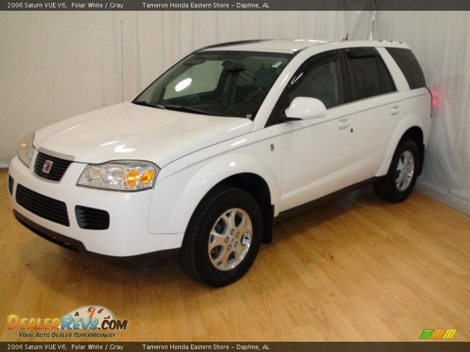 2006 Saturn VUE V6 Polar White / Gray Photo #4