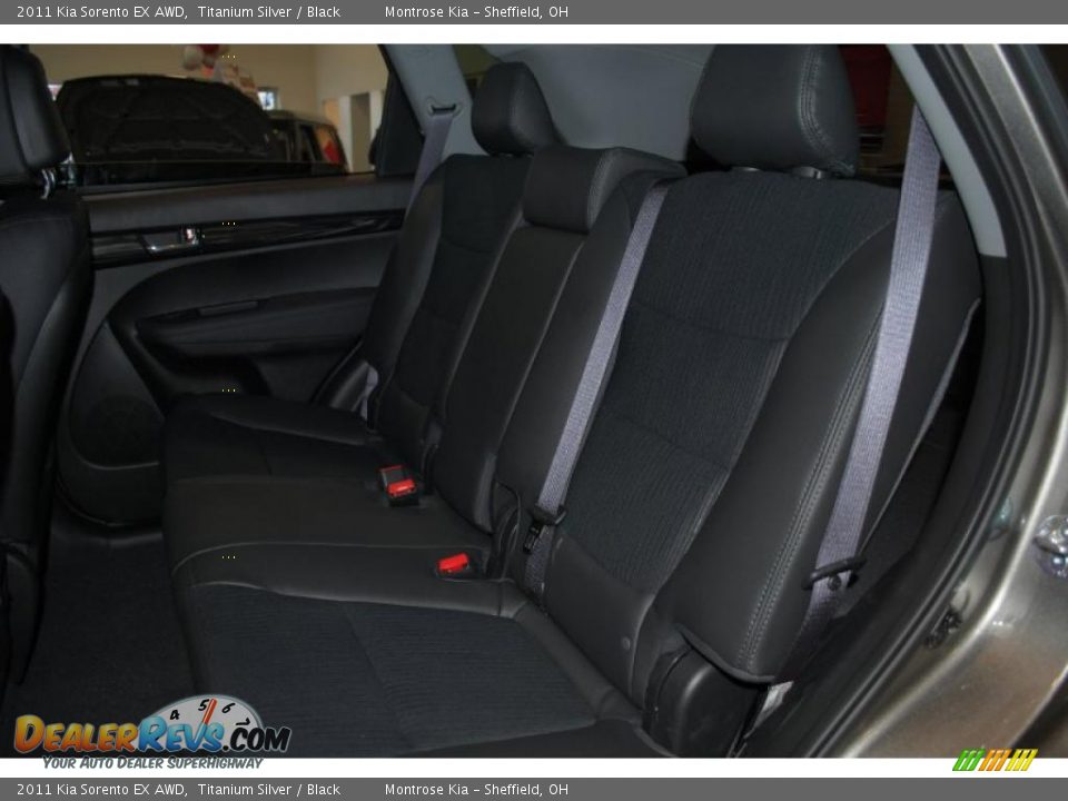 2011 Kia Sorento EX AWD Titanium Silver / Black Photo #19