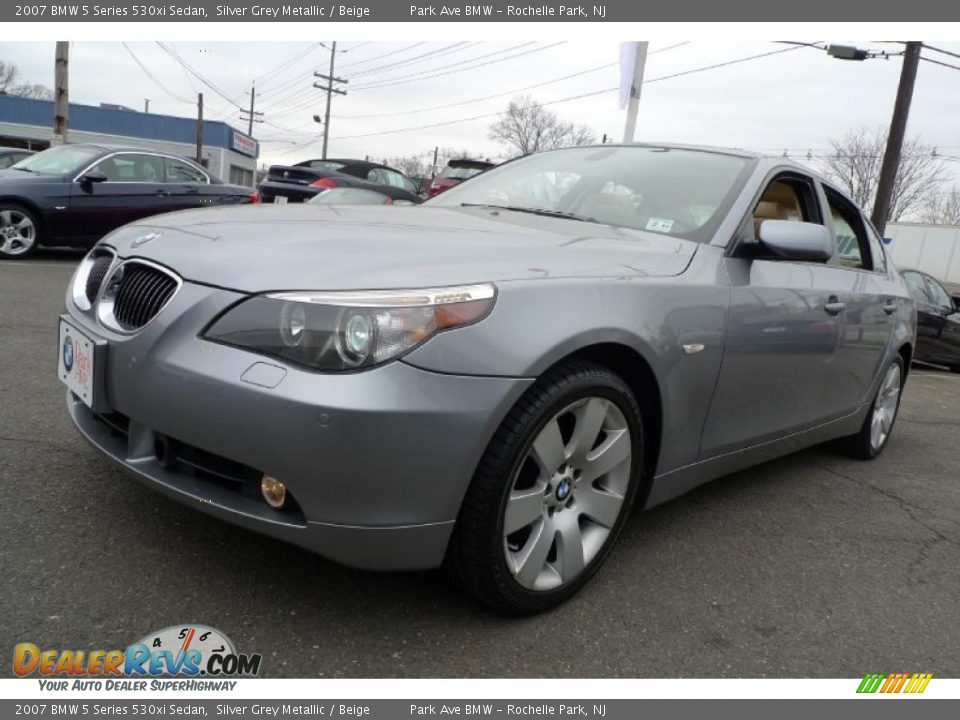 2007 BMW 5 Series 530xi Sedan Silver Grey Metallic / Beige Photo #10