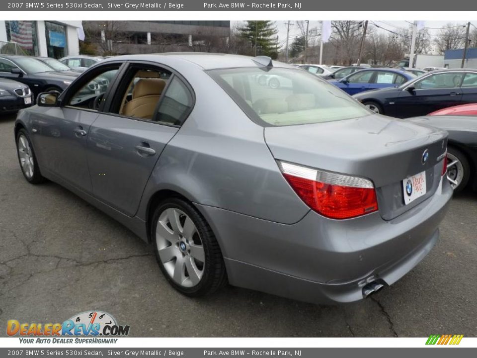 2007 BMW 5 Series 530xi Sedan Silver Grey Metallic / Beige Photo #12