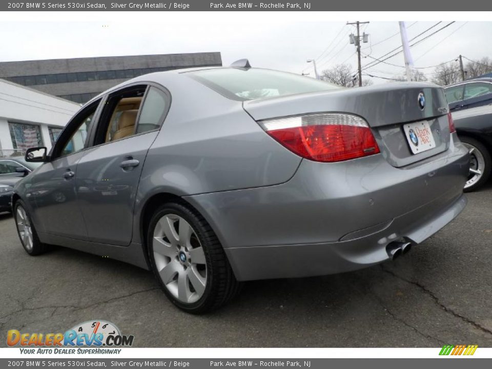 2007 BMW 5 Series 530xi Sedan Silver Grey Metallic / Beige Photo #14