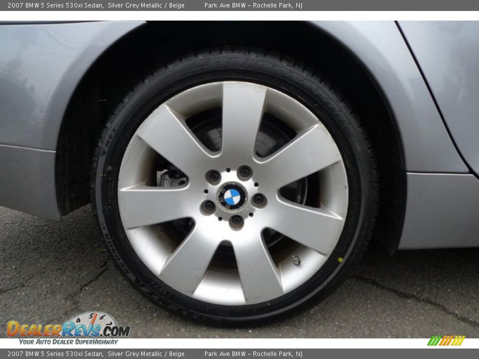 2007 BMW 5 Series 530xi Sedan Silver Grey Metallic / Beige Photo #19