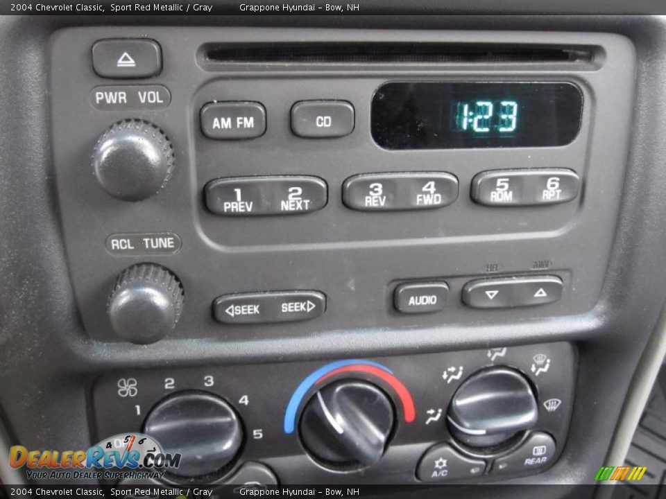 2004 Chevrolet Classic Sport Red Metallic / Gray Photo #10