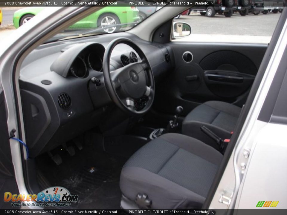 2008 Chevrolet Aveo Aveo5 LS Cosmic Silver Metallic / Charcoal Photo #11