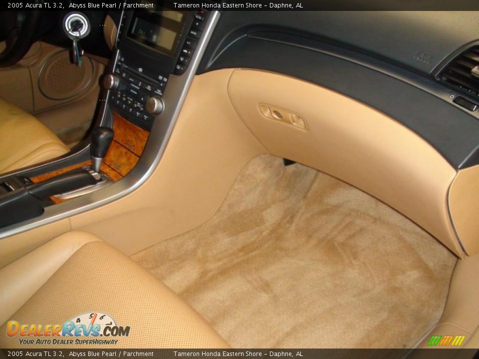 2005 Acura TL 3.2 Abyss Blue Pearl / Parchment Photo #30