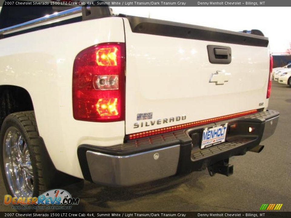 2007 Chevrolet Silverado 1500 LTZ Crew Cab 4x4 Summit White / Light Titanium/Dark Titanium Gray Photo #8