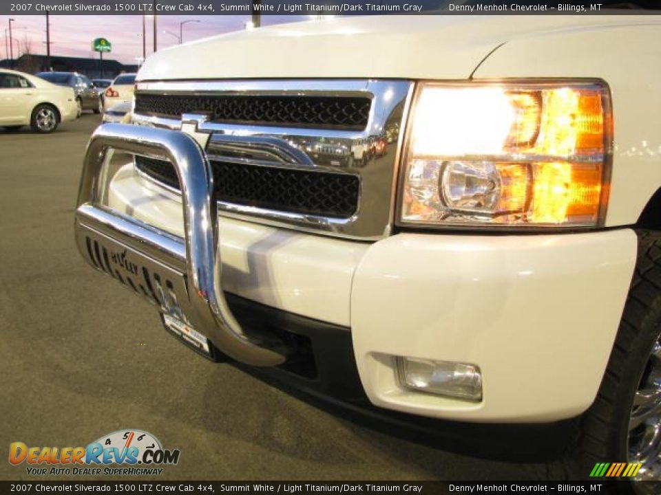 2007 Chevrolet Silverado 1500 LTZ Crew Cab 4x4 Summit White / Light Titanium/Dark Titanium Gray Photo #12