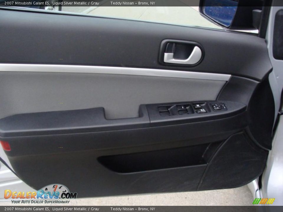 2007 Mitsubishi Galant ES Liquid Silver Metallic / Gray Photo #9