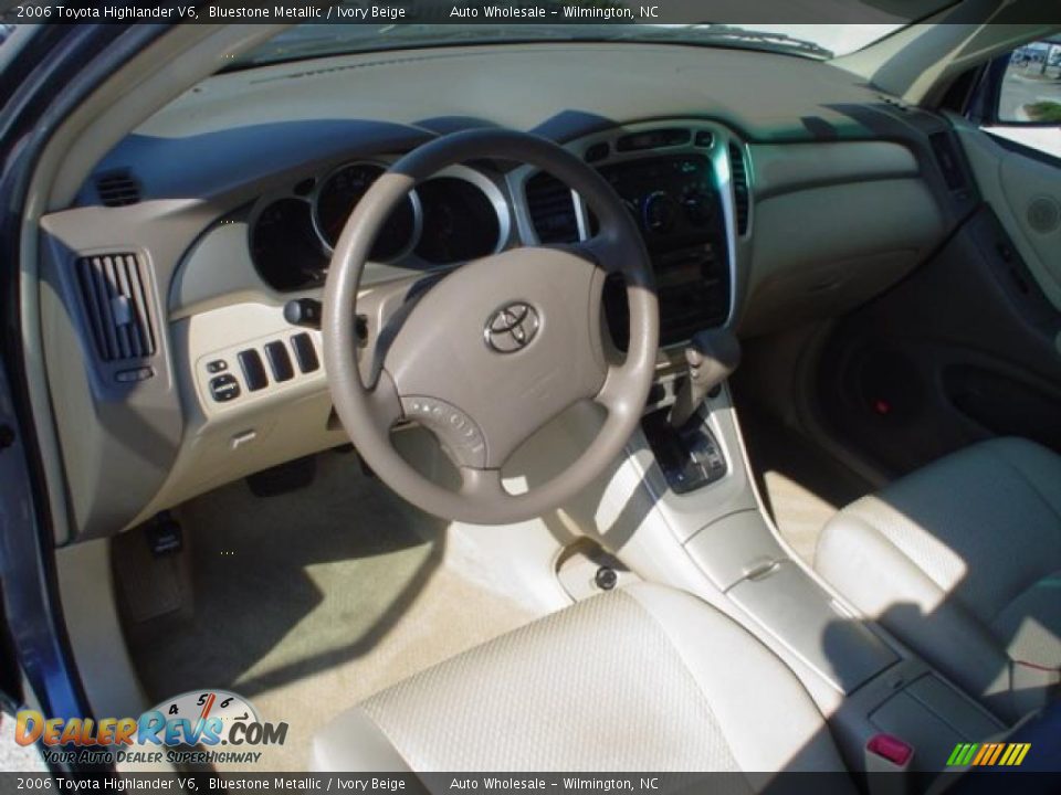 2006 Toyota Highlander V6 Bluestone Metallic / Ivory Beige Photo #9