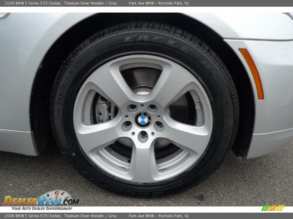 2008 BMW 5 Series 535i Sedan Titanium Silver Metallic / Grey Photo #18