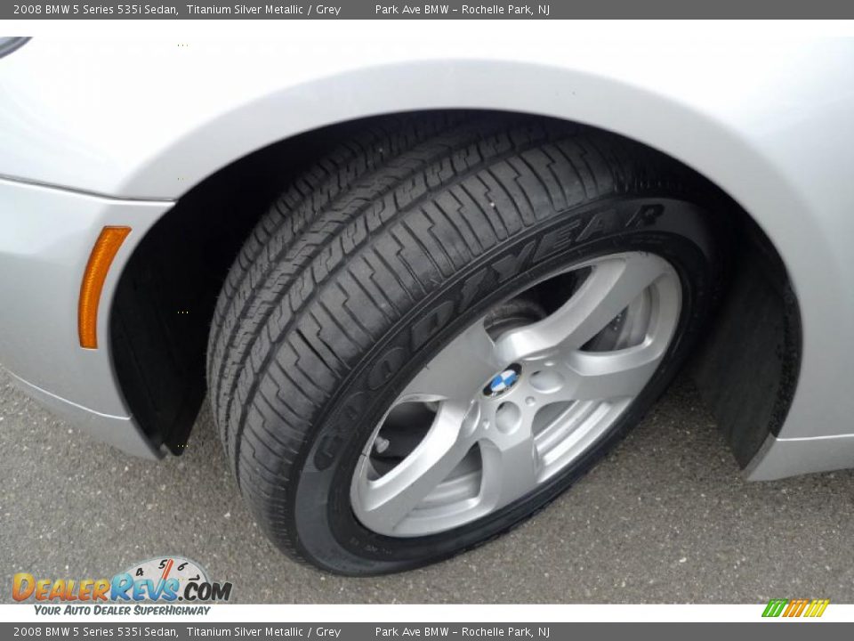 2008 BMW 5 Series 535i Sedan Titanium Silver Metallic / Grey Photo #21