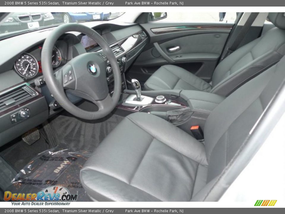 2008 BMW 5 Series 535i Sedan Titanium Silver Metallic / Grey Photo #26