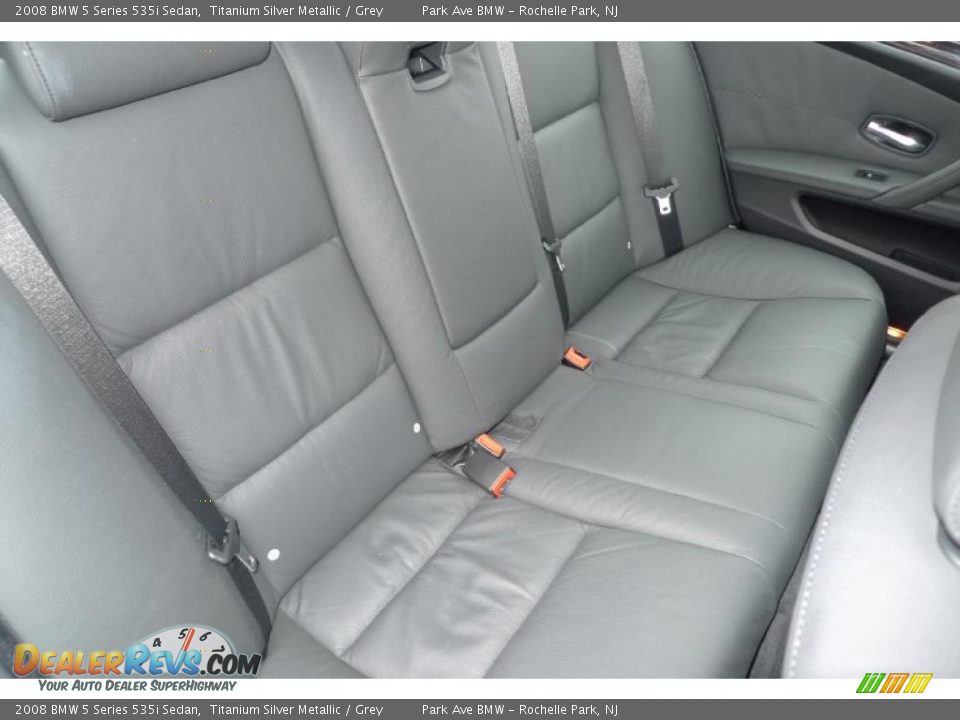 2008 BMW 5 Series 535i Sedan Titanium Silver Metallic / Grey Photo #31