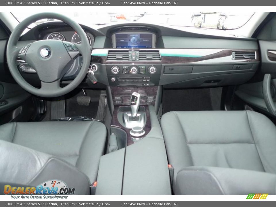 2008 BMW 5 Series 535i Sedan Titanium Silver Metallic / Grey Photo #36