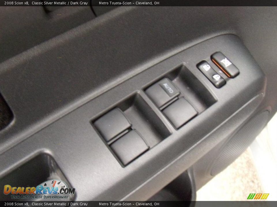 2008 Scion xB Classic Silver Metallic / Dark Gray Photo #16
