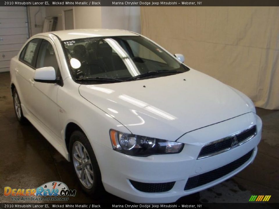 2010 Mitsubishi Lancer ES Wicked White Metallic / Black Photo #9