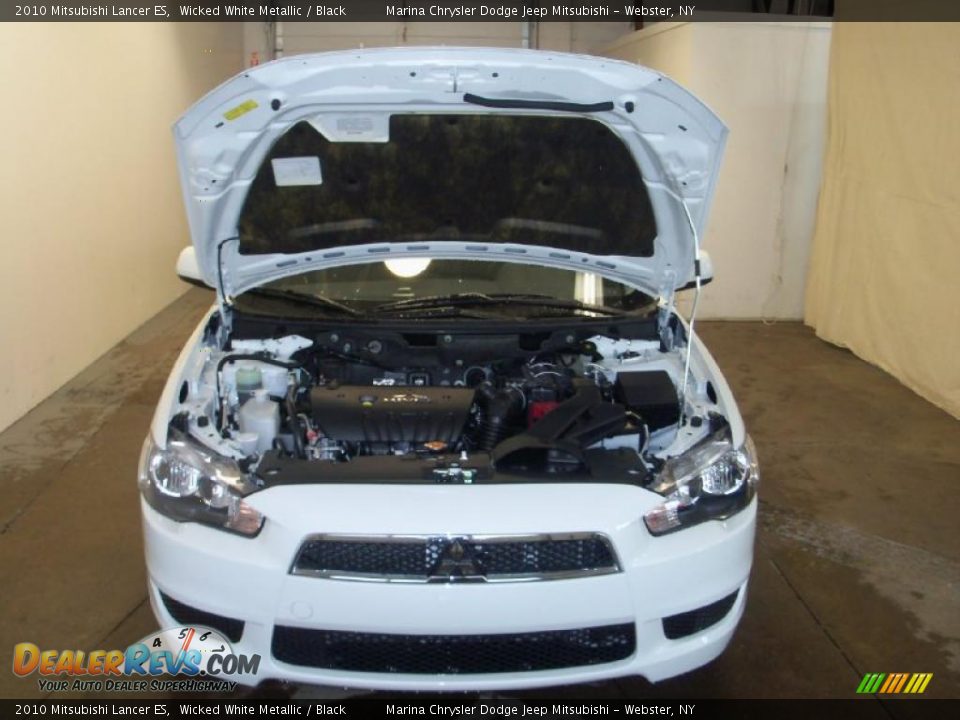 2010 Mitsubishi Lancer ES Wicked White Metallic / Black Photo #11