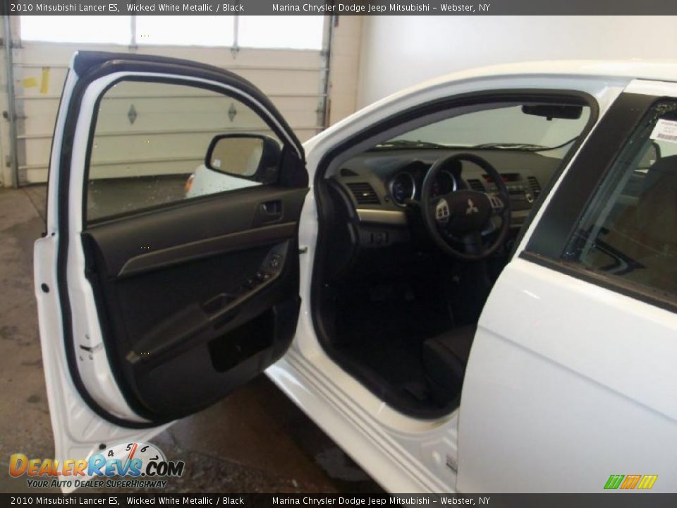 2010 Mitsubishi Lancer ES Wicked White Metallic / Black Photo #13