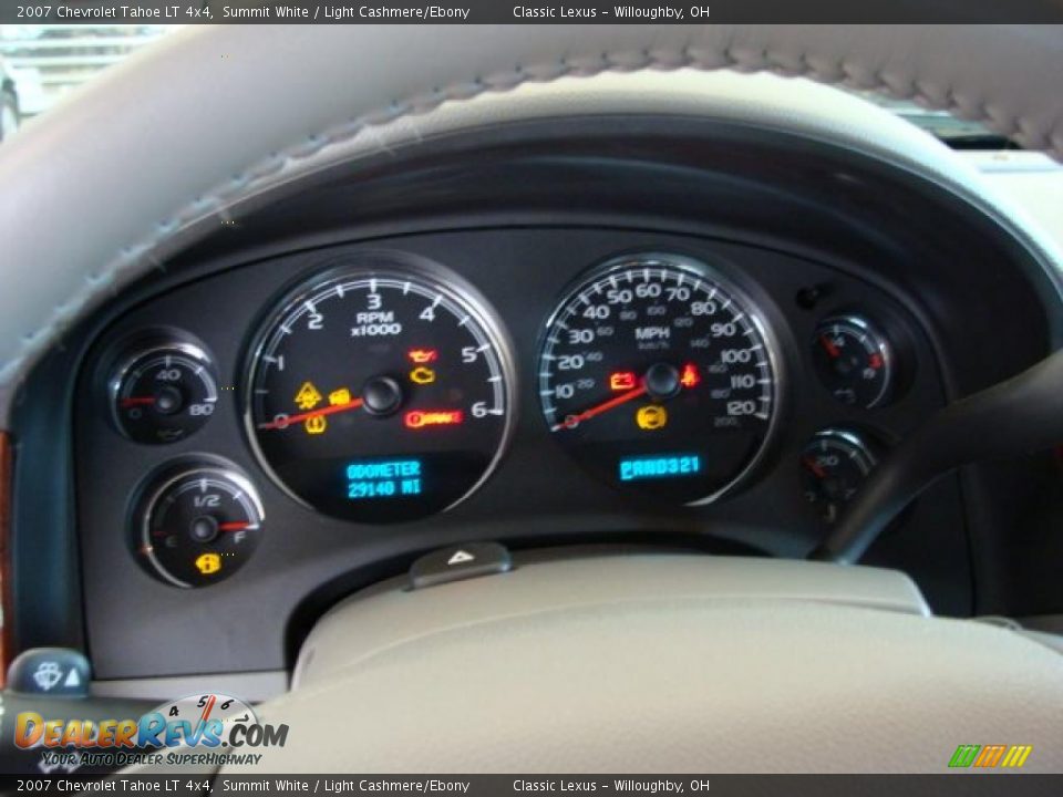 2007 Chevrolet Tahoe LT 4x4 Summit White / Light Cashmere/Ebony Photo #11