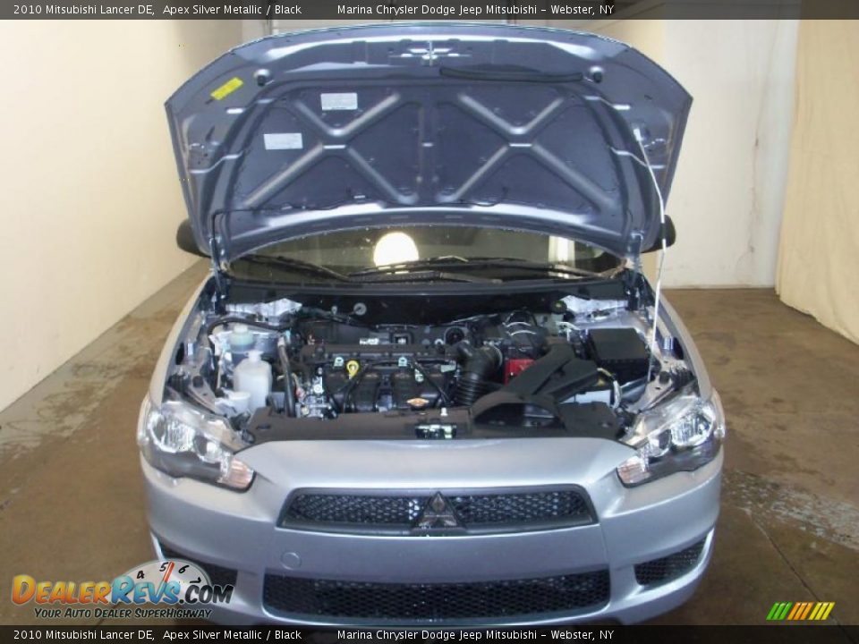 2010 Mitsubishi Lancer DE Apex Silver Metallic / Black Photo #10