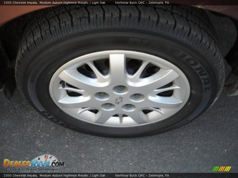 2000 Chevrolet Impala Medium Auburn Nightmist Metallic / Light Oak Photo #5