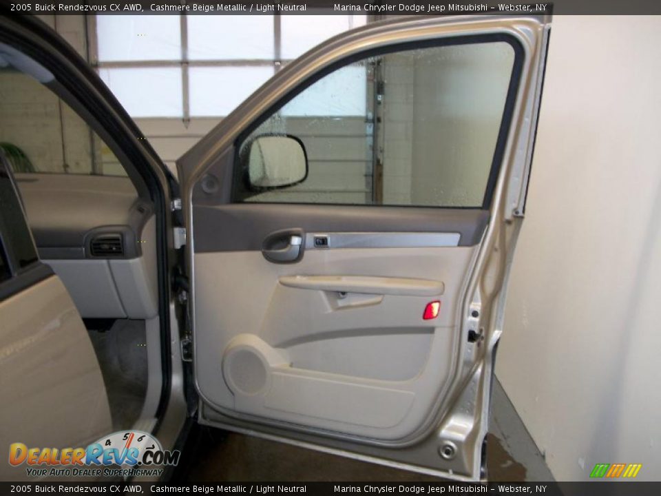 2005 Buick Rendezvous CX AWD Cashmere Beige Metallic / Light Neutral Photo #15