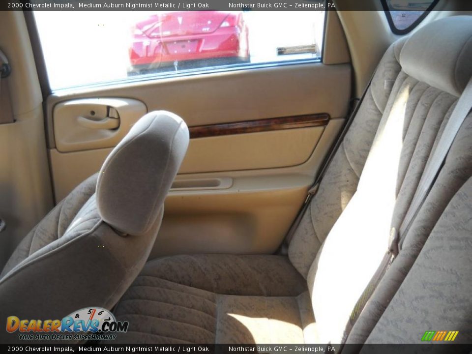 2000 Chevrolet Impala Medium Auburn Nightmist Metallic / Light Oak Photo #13