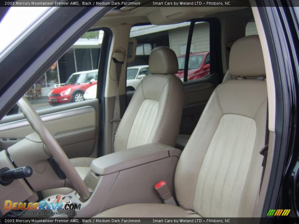 2003 Mercury Mountaineer Premier AWD Black / Medium Dark Parchment Photo #10
