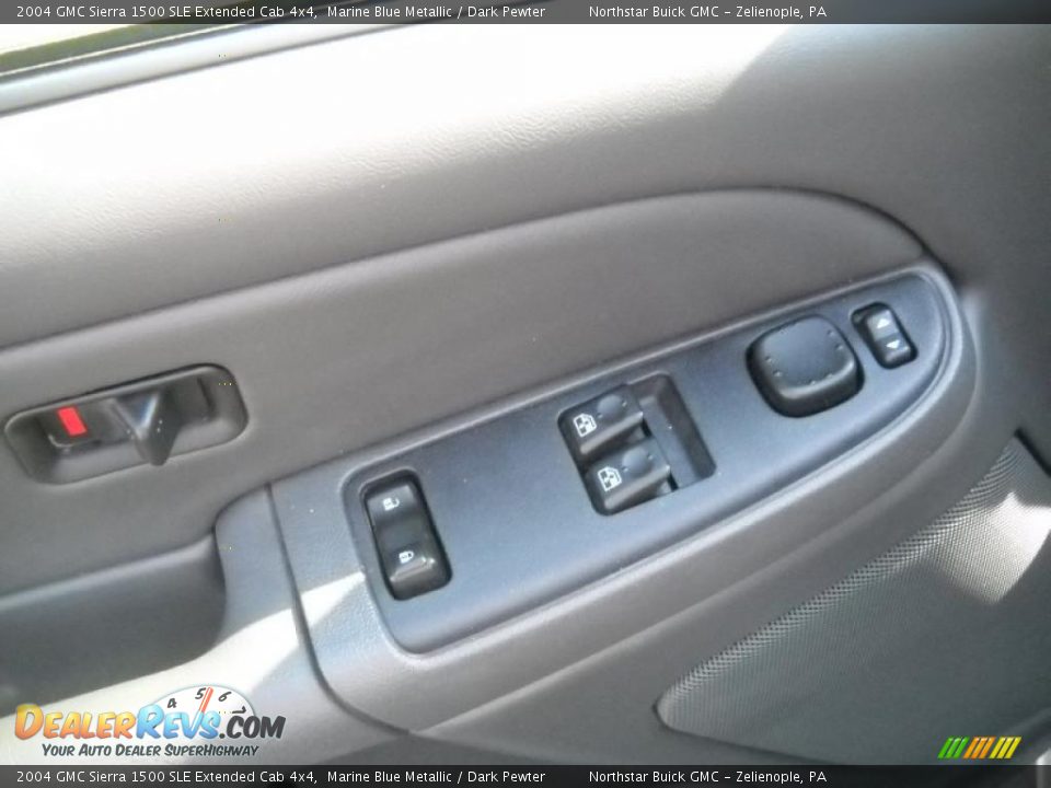 2004 GMC Sierra 1500 SLE Extended Cab 4x4 Marine Blue Metallic / Dark Pewter Photo #17
