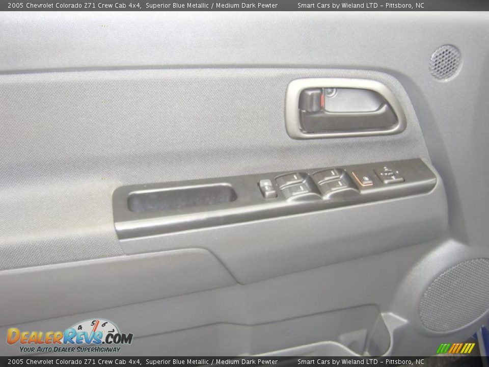 2005 Chevrolet Colorado Z71 Crew Cab 4x4 Superior Blue Metallic / Medium Dark Pewter Photo #15