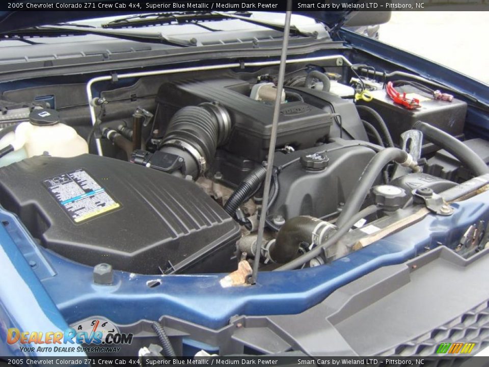 2005 Chevrolet Colorado Z71 Crew Cab 4x4 Superior Blue Metallic / Medium Dark Pewter Photo #18