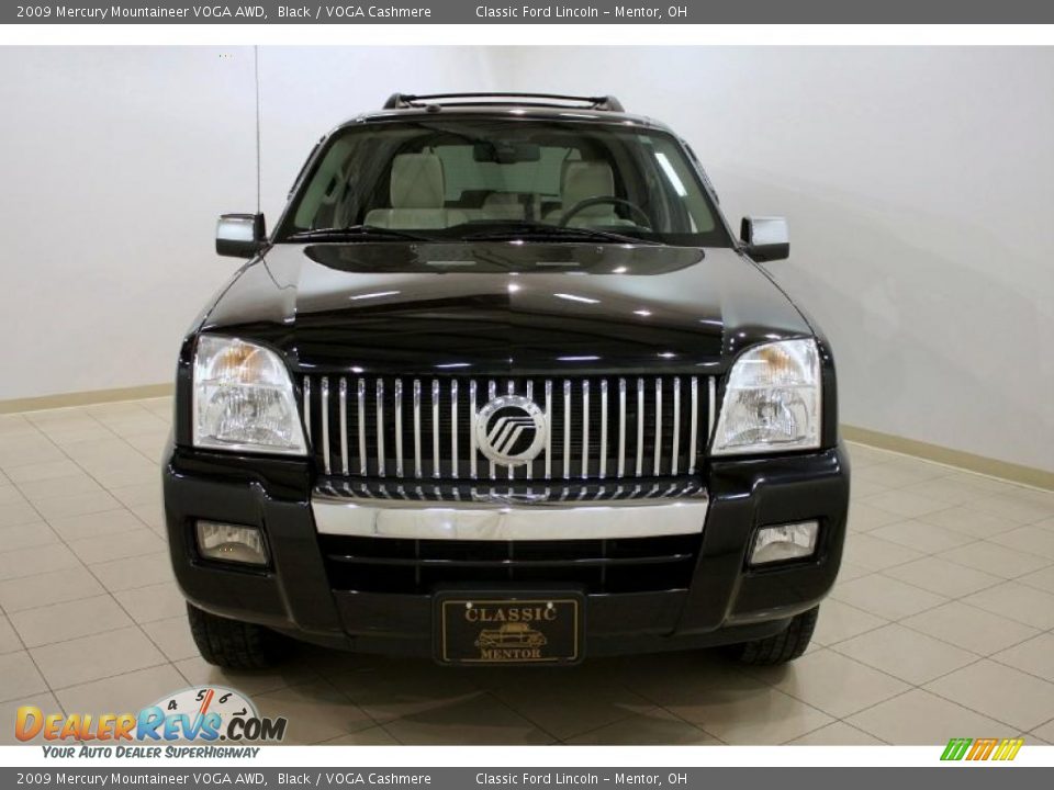 2009 Mercury Mountaineer VOGA AWD Black / VOGA Cashmere Photo #2