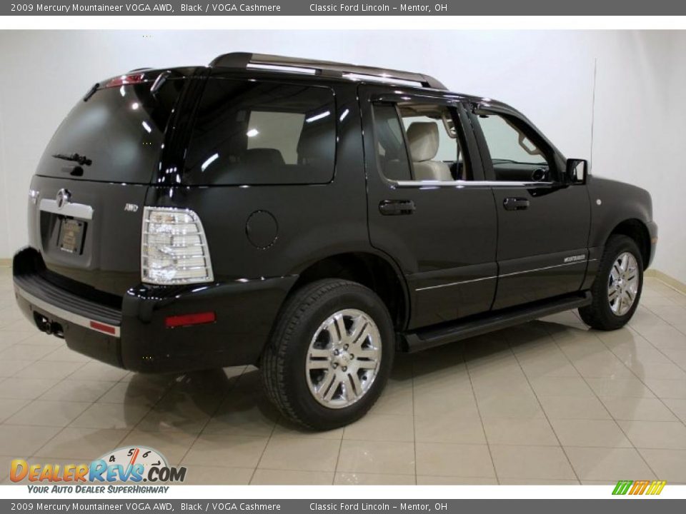 2009 Mercury Mountaineer VOGA AWD Black / VOGA Cashmere Photo #7