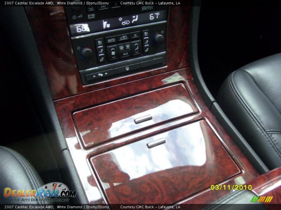 2007 Cadillac Escalade AWD White Diamond / Ebony/Ebony Photo #20