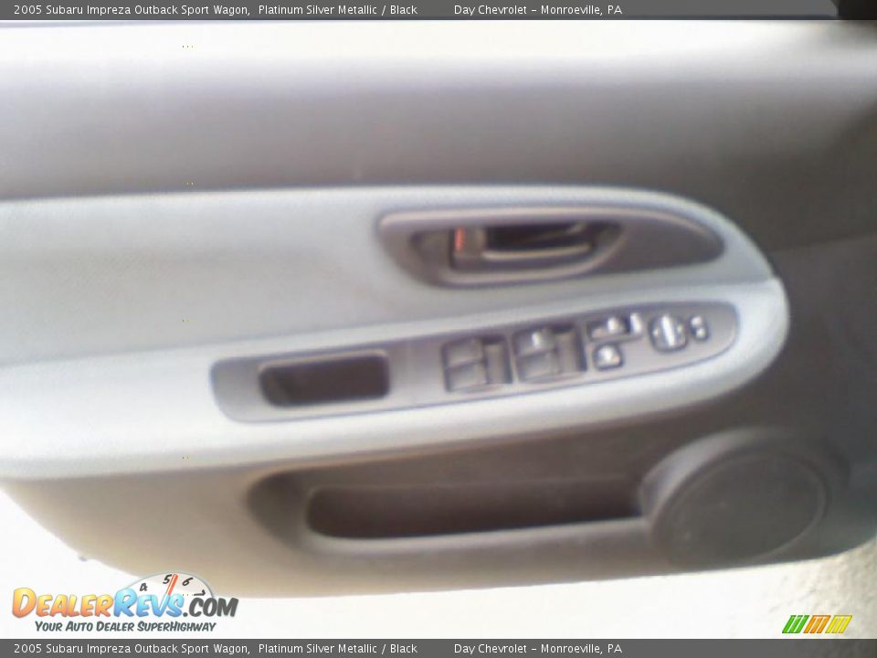 2005 Subaru Impreza Outback Sport Wagon Platinum Silver Metallic / Black Photo #8