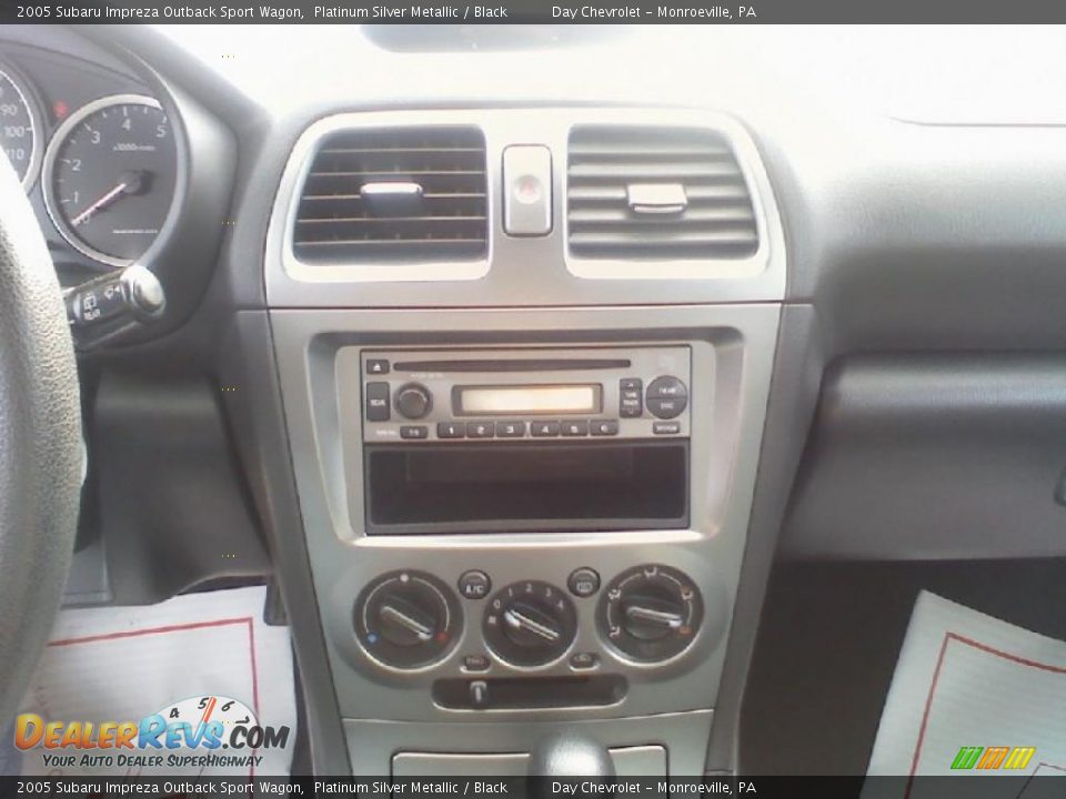 2005 Subaru Impreza Outback Sport Wagon Platinum Silver Metallic / Black Photo #10
