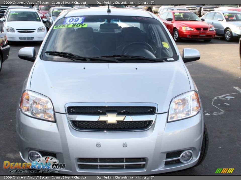 2009 Chevrolet Aveo LT Sedan Cosmic Silver / Charcoal Photo #2