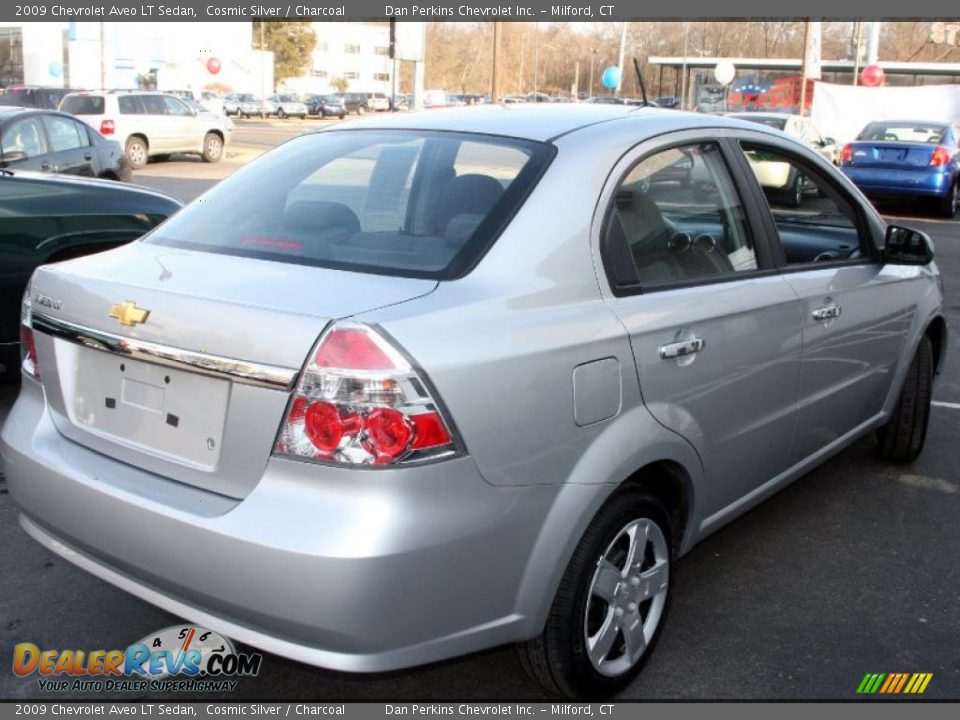 2009 Chevrolet Aveo LT Sedan Cosmic Silver / Charcoal Photo #5
