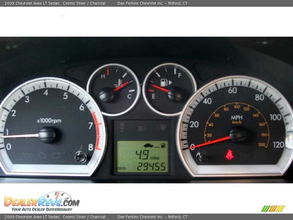 2009 Chevrolet Aveo LT Sedan Cosmic Silver / Charcoal Photo #12