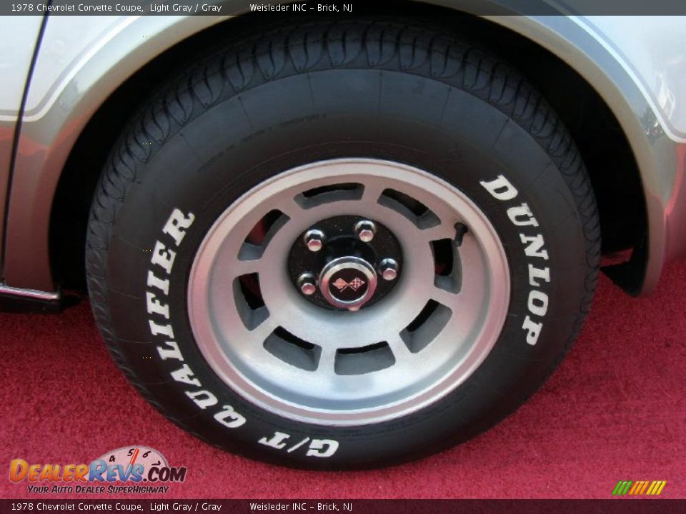 1978 Chevrolet Corvette Coupe Light Gray / Gray Photo #4