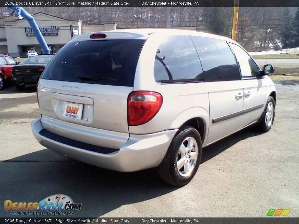 2006 Dodge Caravan SXT Bright Silver Metallic / Medium Slate Gray Photo #2