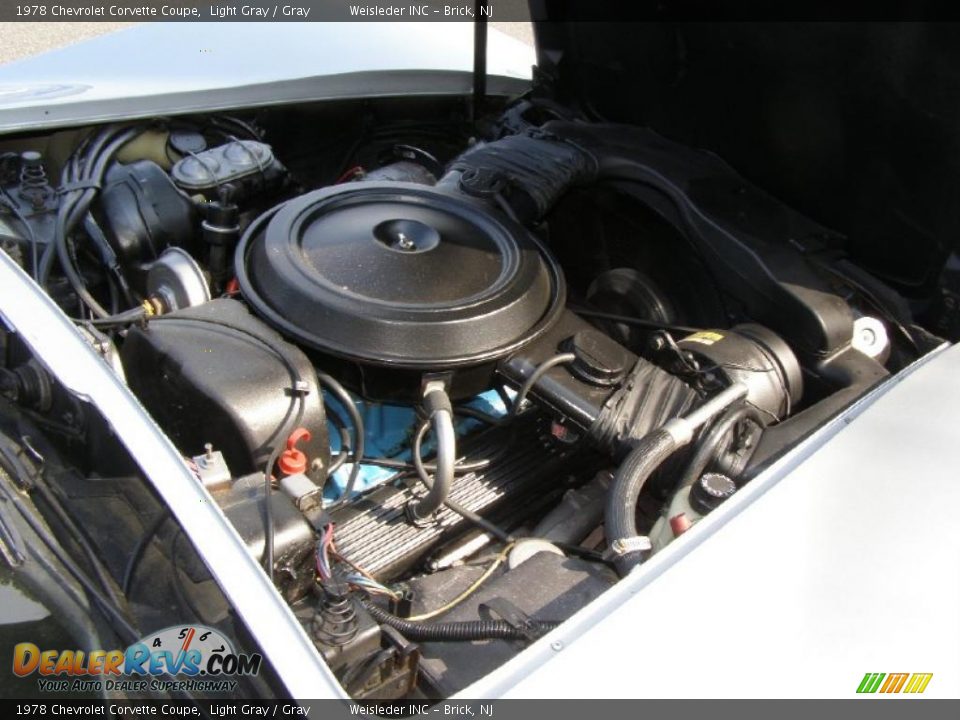 1978 Chevrolet Corvette Coupe Light Gray / Gray Photo #32