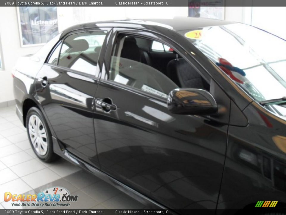 2009 Toyota Corolla S Black Sand Pearl / Dark Charcoal Photo #9