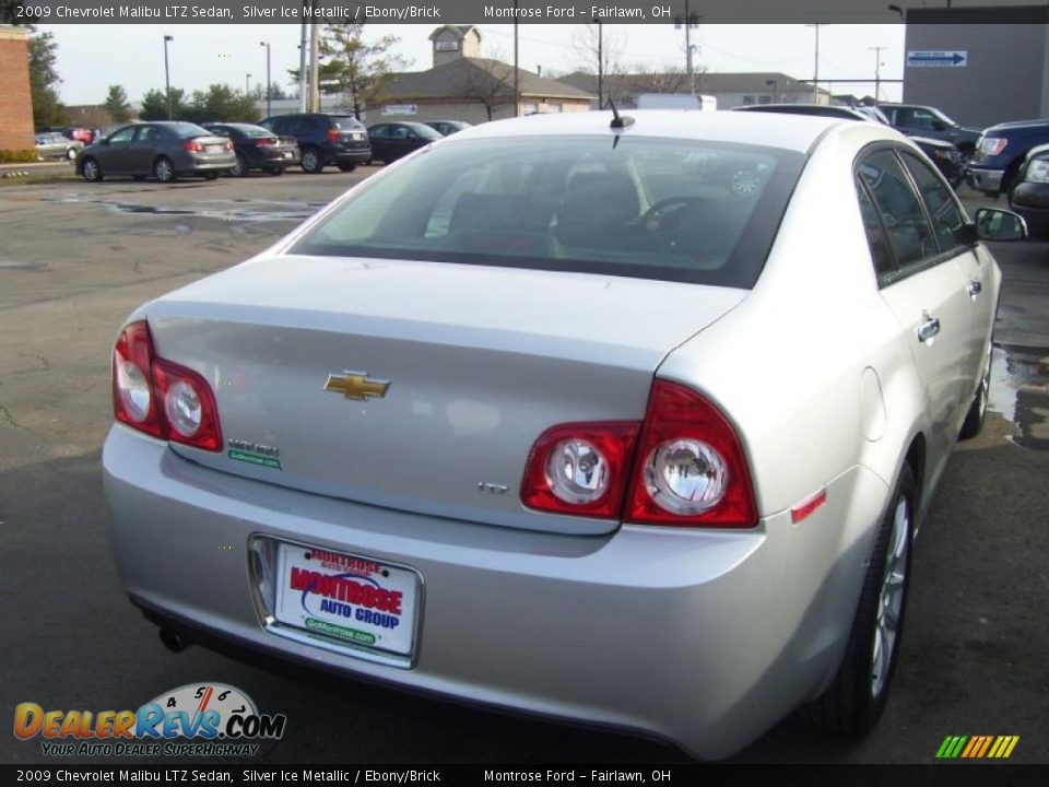 2009 Chevrolet Malibu LTZ Sedan Silver Ice Metallic / Ebony/Brick Photo #4