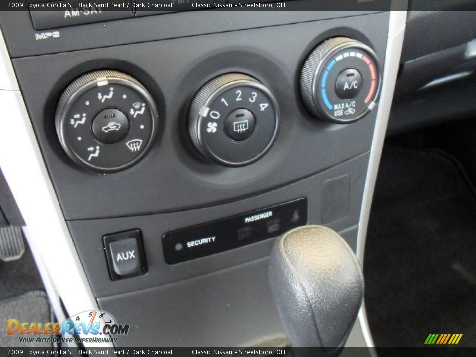 2009 Toyota Corolla S Black Sand Pearl / Dark Charcoal Photo #25