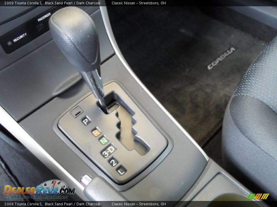 2009 Toyota Corolla S Black Sand Pearl / Dark Charcoal Photo #26