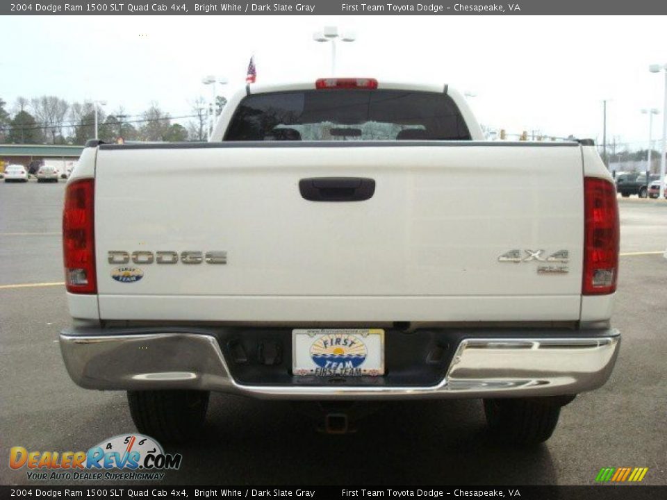 2004 Dodge Ram 1500 SLT Quad Cab 4x4 Bright White / Dark Slate Gray Photo #5