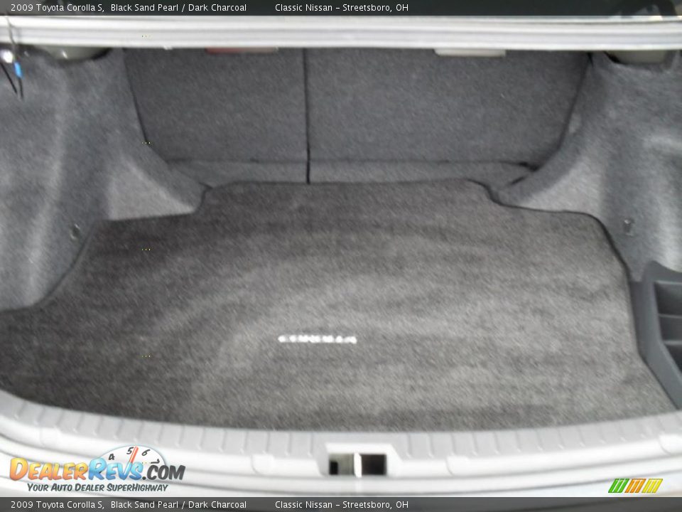 2009 Toyota Corolla S Black Sand Pearl / Dark Charcoal Photo #32