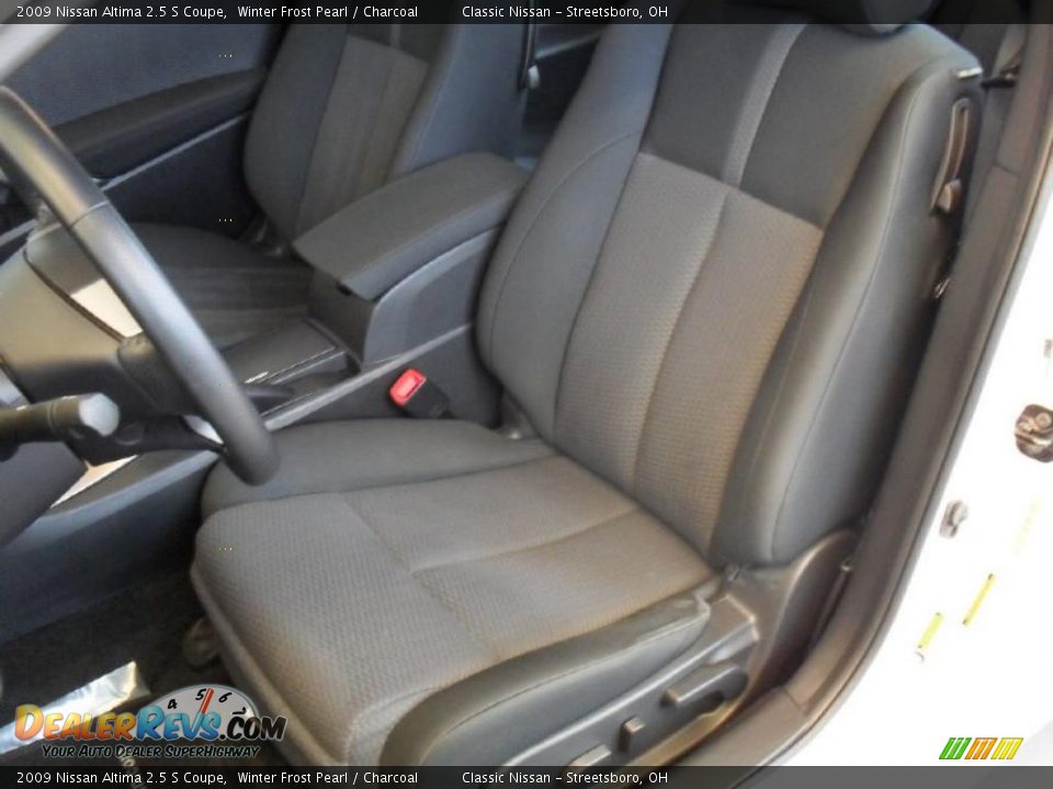 2009 Nissan Altima 2.5 S Coupe Winter Frost Pearl / Charcoal Photo #16